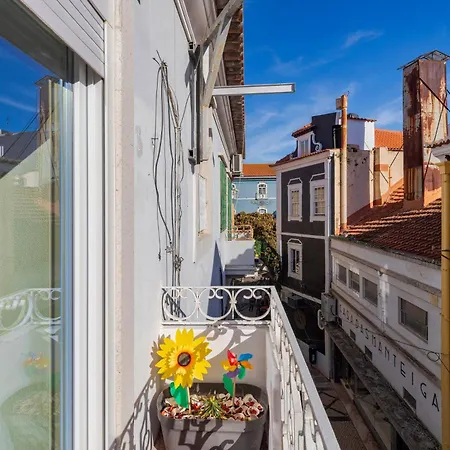 Casa Do Largo * 세투발